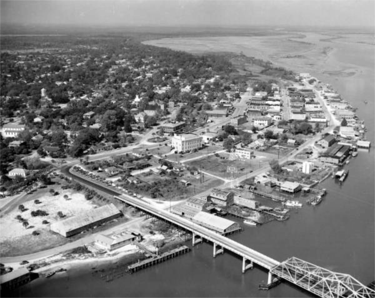 Aerial view of Apalachicola - Apalachicola, Florida . 1960 (circa). State Archives of Florida, Florida Memory.